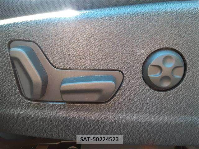 Peugeot 5008 2018-09 5875366-16