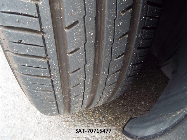 Peugeot 5008 2013-06 6015971-29
