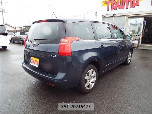 Peugeot 5008 2013-06 6015971-4