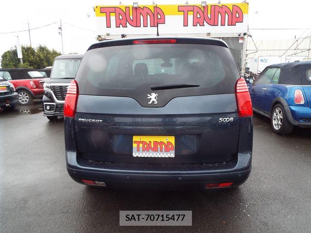 Peugeot 5008 2013-06 6015971-5