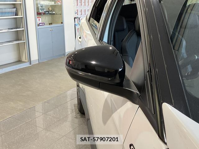 Peugeot 5008 2023-05 6614098-26
