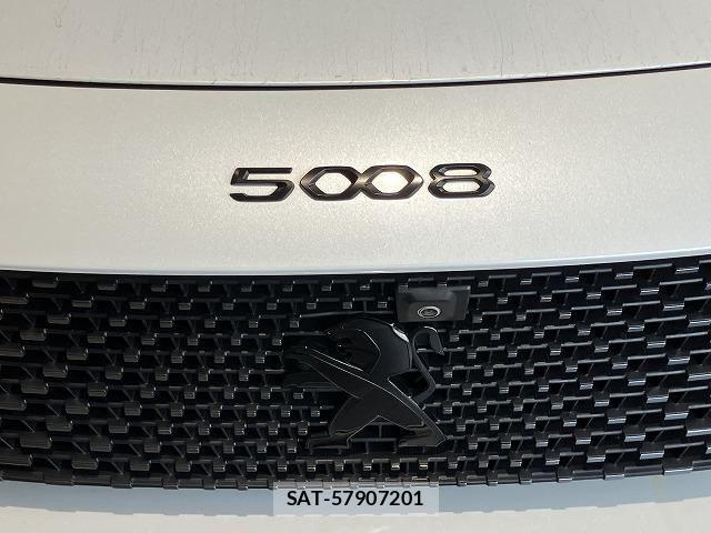 Peugeot 5008 2023-05 6614098-28