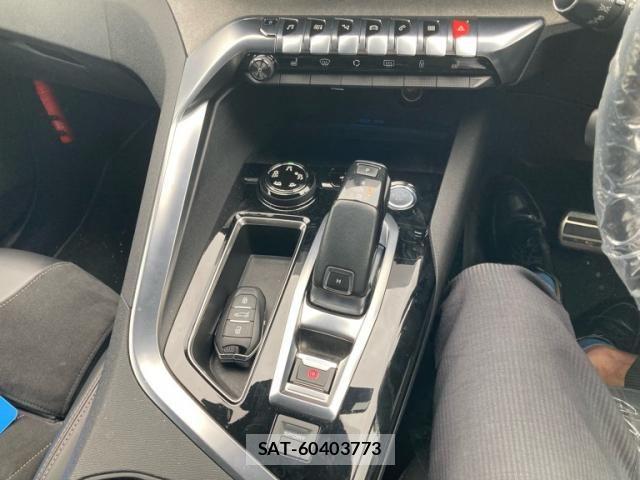 Peugeot 5008 2018-11 6614103-18