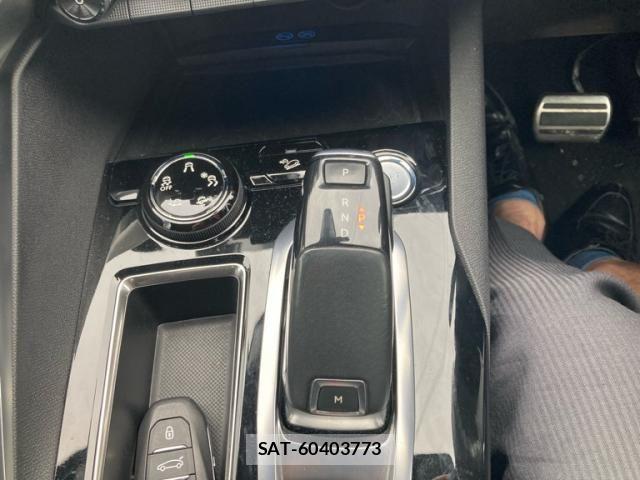 Peugeot 5008 2018-11 6614103-19