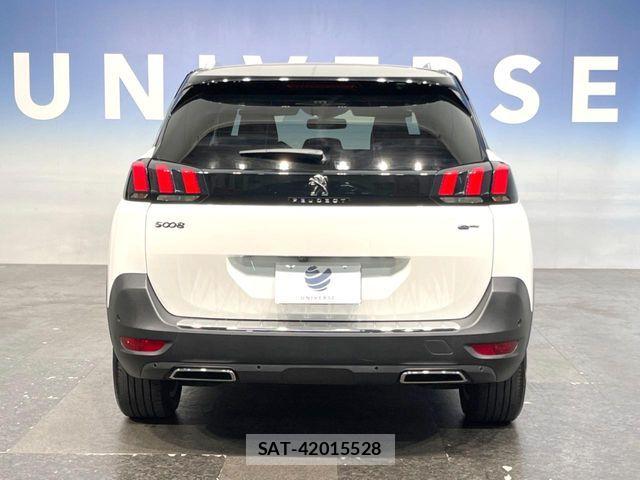 Peugeot 5008 2018-01 6614101-17