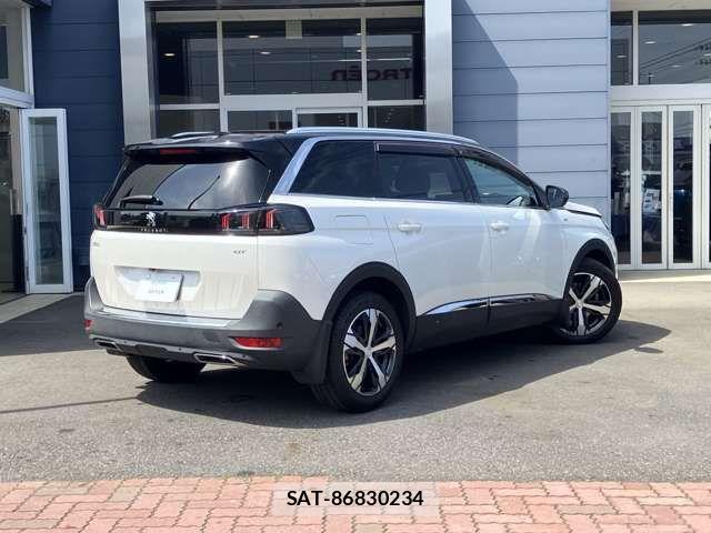 Peugeot 5008 2022-07 6752838-3