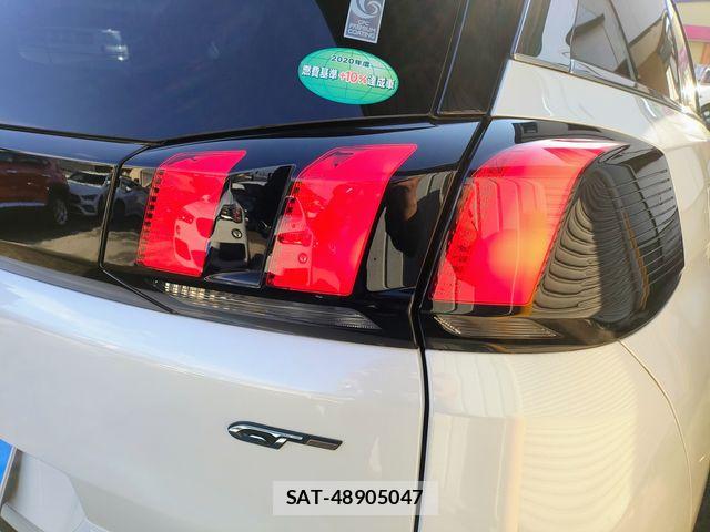 Peugeot 5008 2020-10 6752840-16