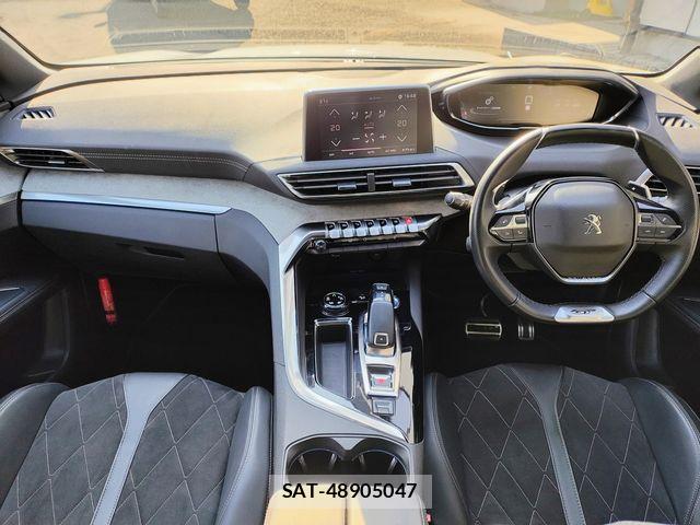 Peugeot 5008 2020-10 6752840-1
