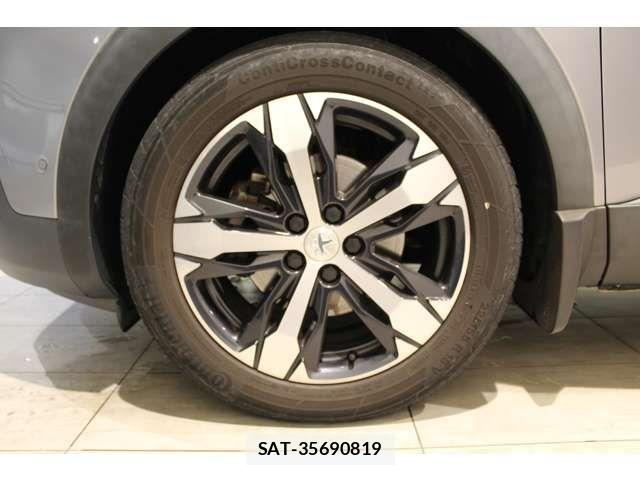 Peugeot 5008 2020-03 6752841-16