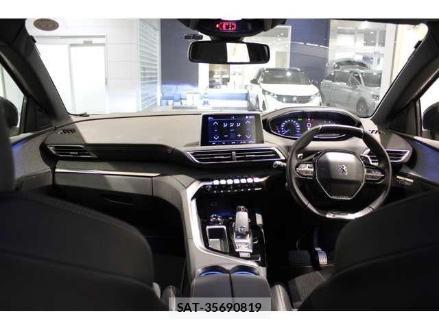 Peugeot 5008 2020-03 6752841-3
