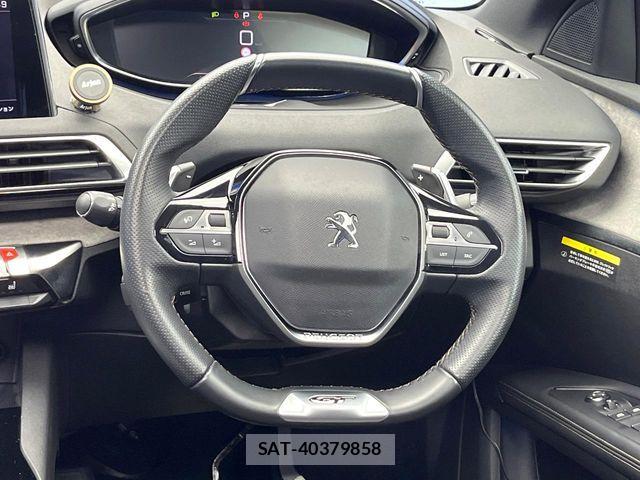 Peugeot 5008 2023-02 6816536-10