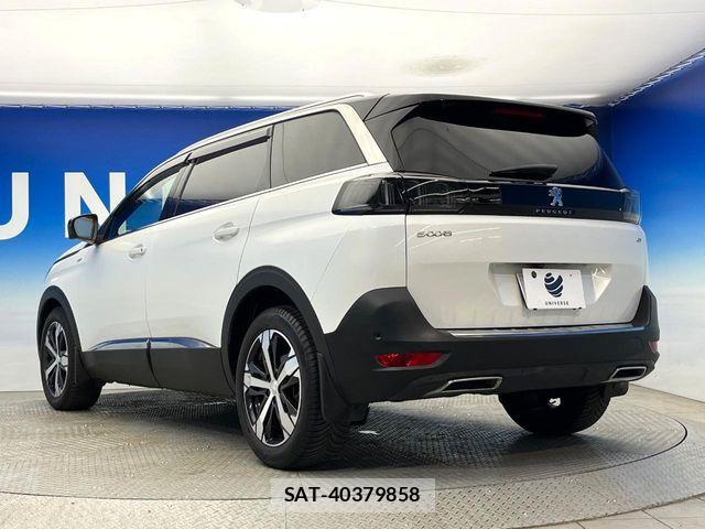 Peugeot 5008 2023-02 6816536-18