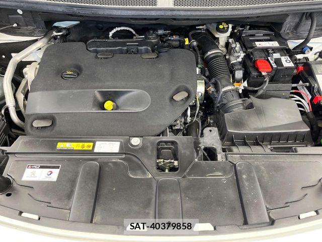 Peugeot 5008 2023-02 6816536-19