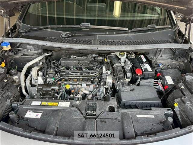 Peugeot 5008 2021-07 6997102-11