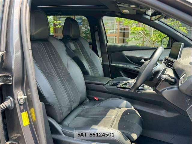 Peugeot 5008 2021-07 6997102-5