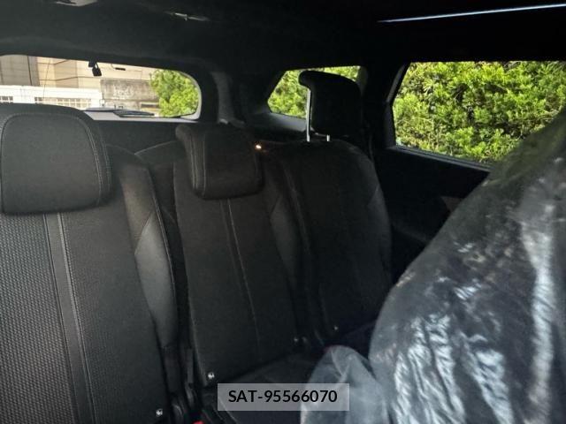 Peugeot 5008 2022-02 6997101-11
