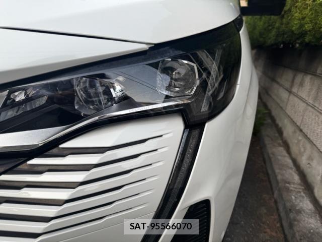 Peugeot 5008 2022-02 6997101-15