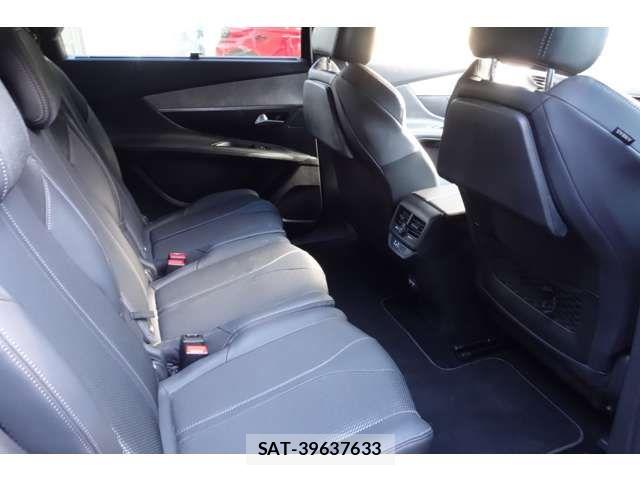 Peugeot 5008 2023-09 7251902-9