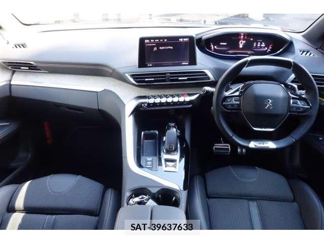 Peugeot 5008 2023-09 7251902-4