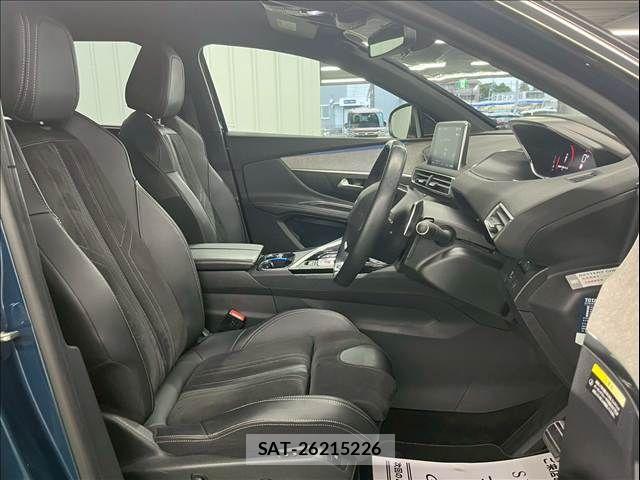 Peugeot 5008 2021-05 7251900-6