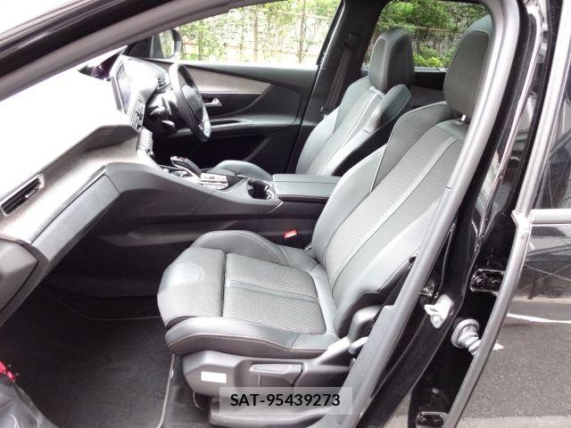 Peugeot 5008 2023-11 7329307-13