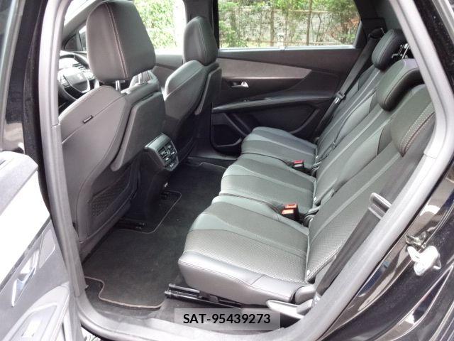 Peugeot 5008 2023-11 7329307-17