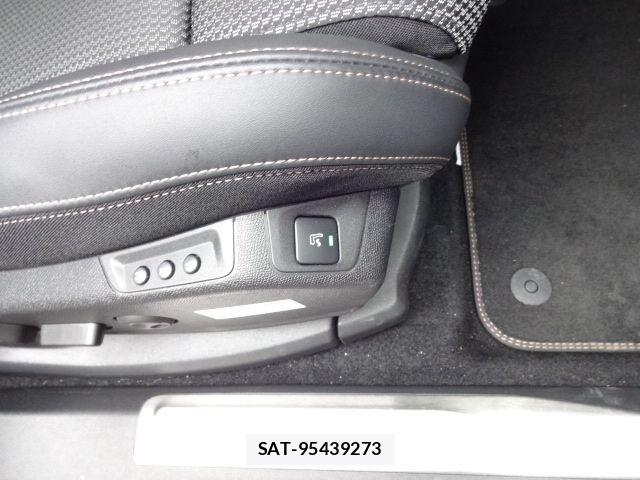 Peugeot 5008 2023-11 7329307-26