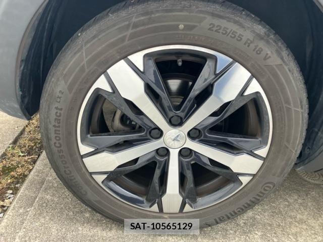 Peugeot 5008 2019-10 7359285-9