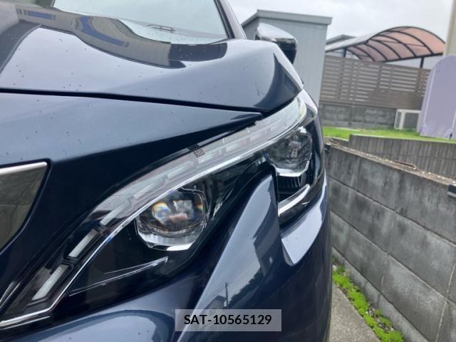 Peugeot 5008 2019-10 7359285-3