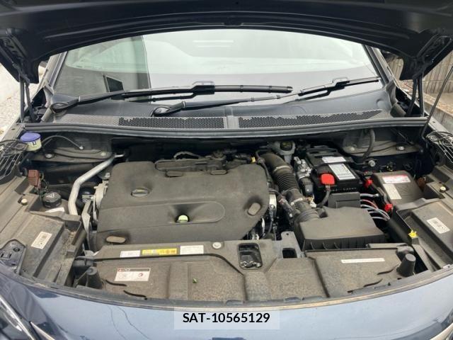 Peugeot 5008 2019-10 7359285-4