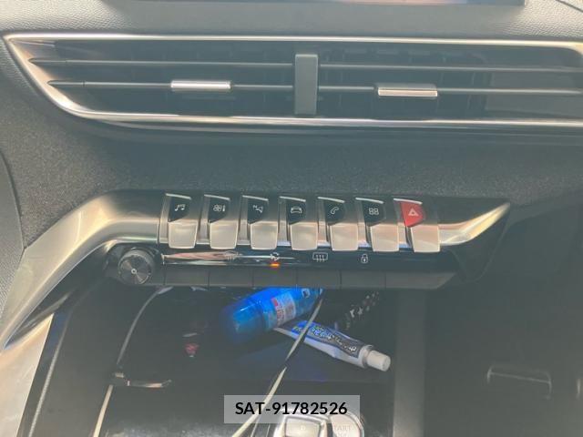 Peugeot 5008 2017-09 7359286-17