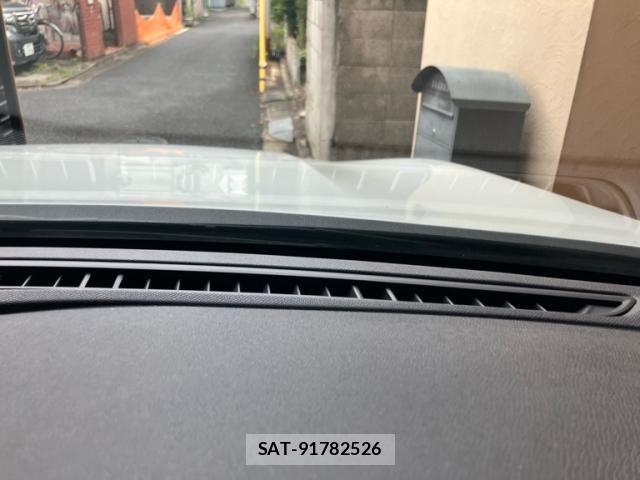 Peugeot 5008 2017-09 7359286-21