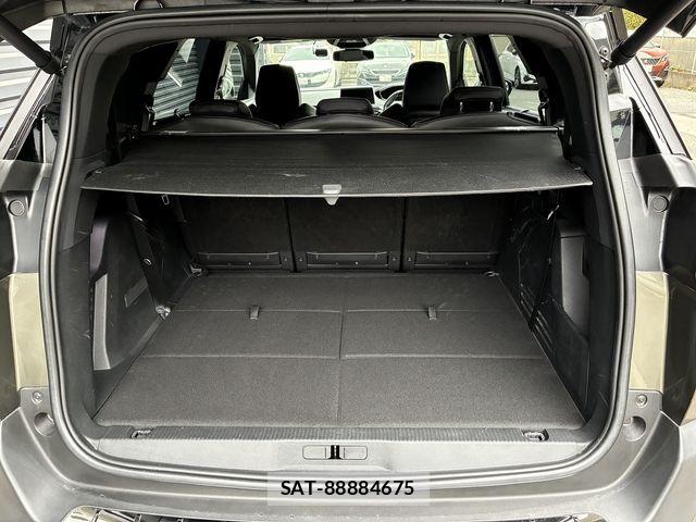 Peugeot 5008 2018-03 7393530-9