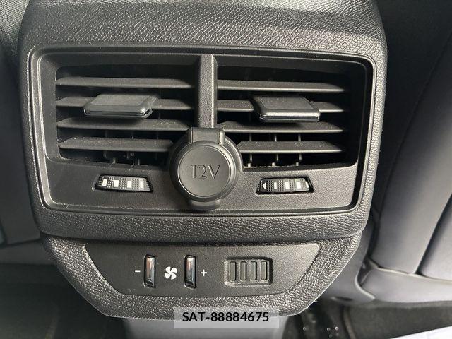 Peugeot 5008 2018-03 7393530-12