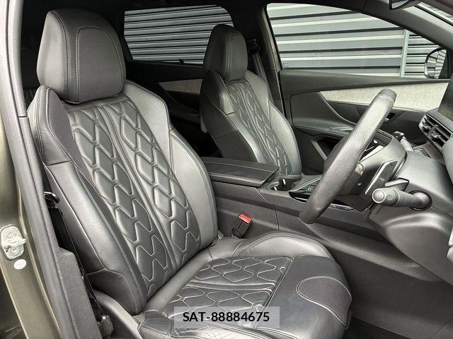 Peugeot 5008 2018-03 7393530-1