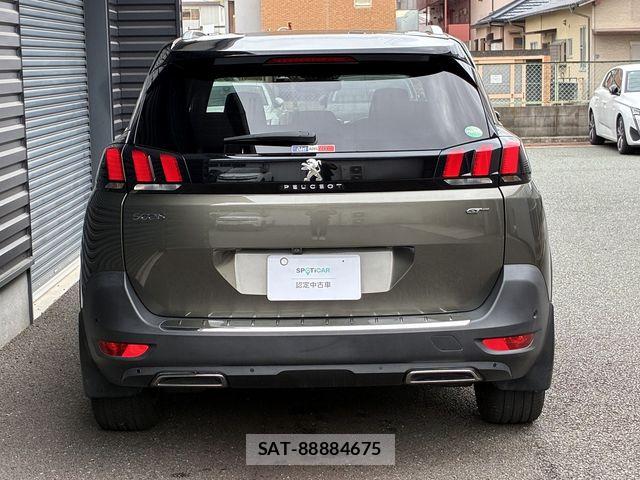 Peugeot 5008 2018-03 7393530-4