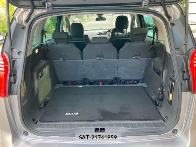 Peugeot 5008 2014-09 7456742-11