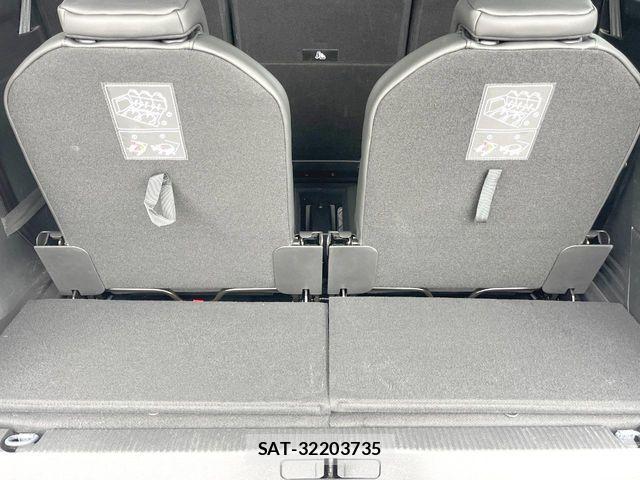 Peugeot 5008 2021-10 7456738-11