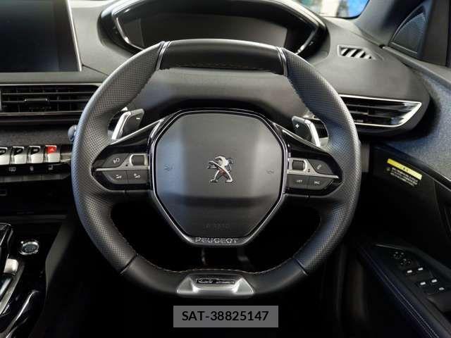 Peugeot 5008 2020-08 7619166-18