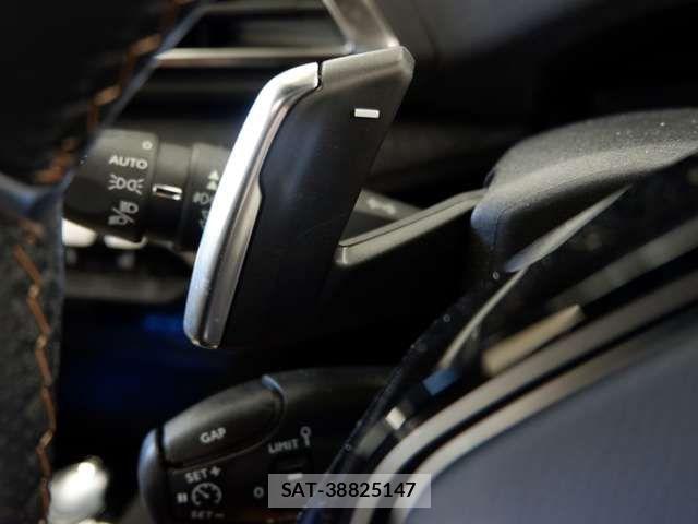 Peugeot 5008 2020-08 7619166-19