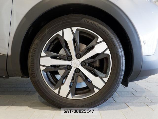 Peugeot 5008 2020-08 7619166-7