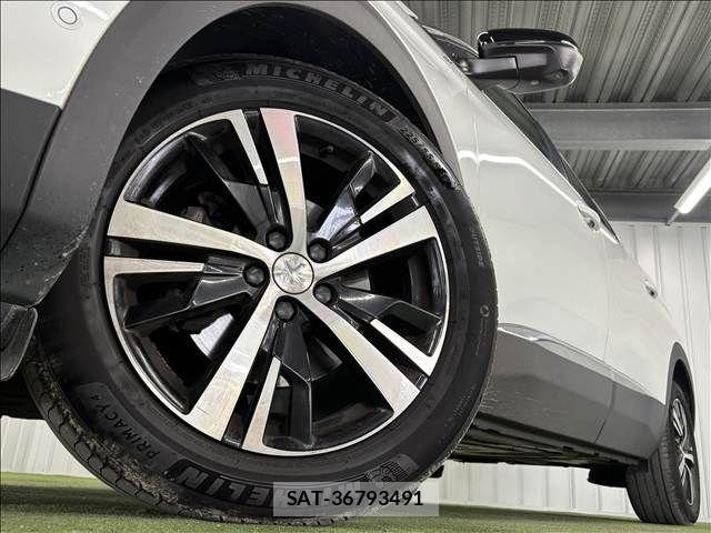 Peugeot 5008 2023-01 7727156-18