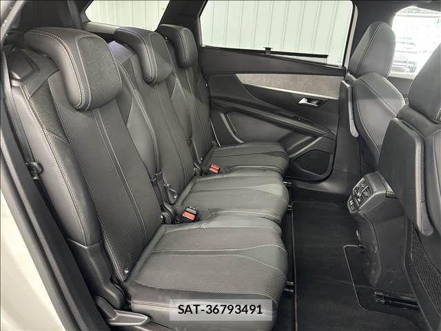 Peugeot 5008 2023-01 7727156-7