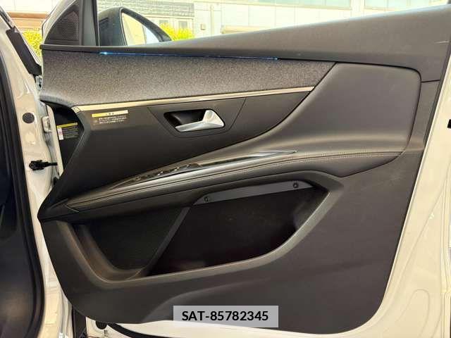 Peugeot 5008 2020-03 7788188-12