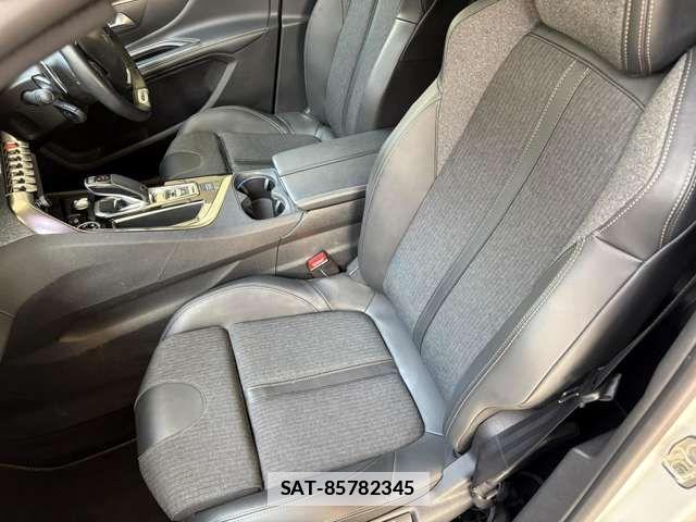Peugeot 5008 2020-03 7788188-15
