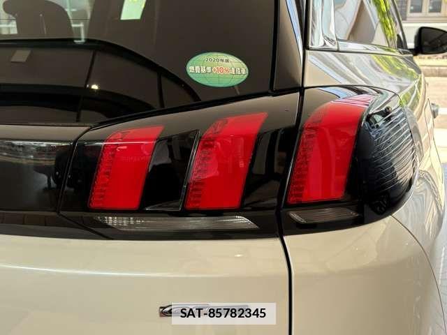 Peugeot 5008 2020-03 7788188-8