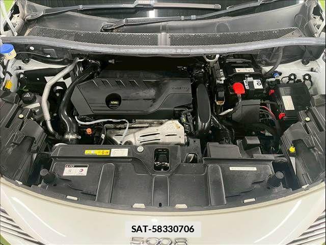 Peugeot 5008 2021-07 7788190-11