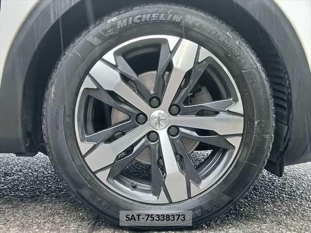Peugeot 5008 2020-03 7878747-29