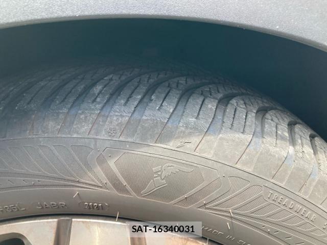 Peugeot 5008 2021-12 7878755-11