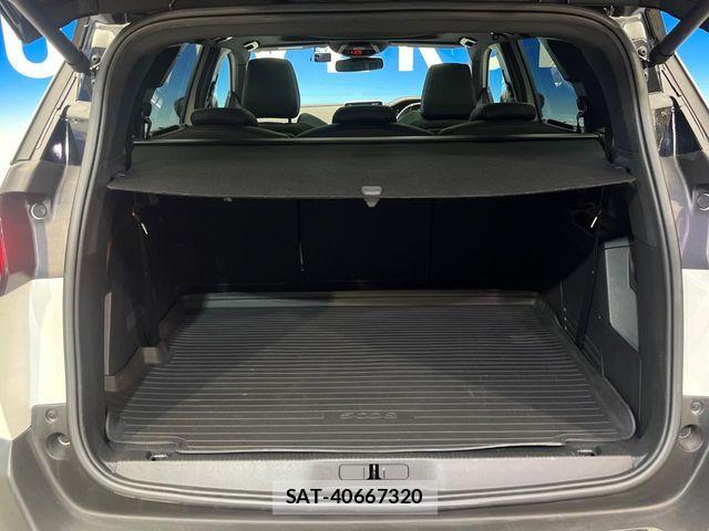Peugeot 5008 2021-06 7878745-12